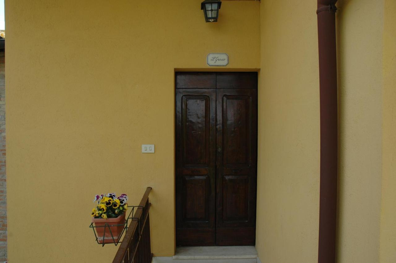 Casale Il Colle Deruta Villa Bagian luar foto