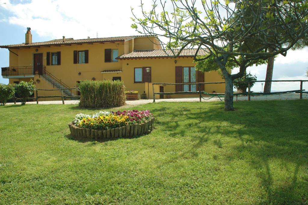 Casale Il Colle Deruta Villa Bagian luar foto